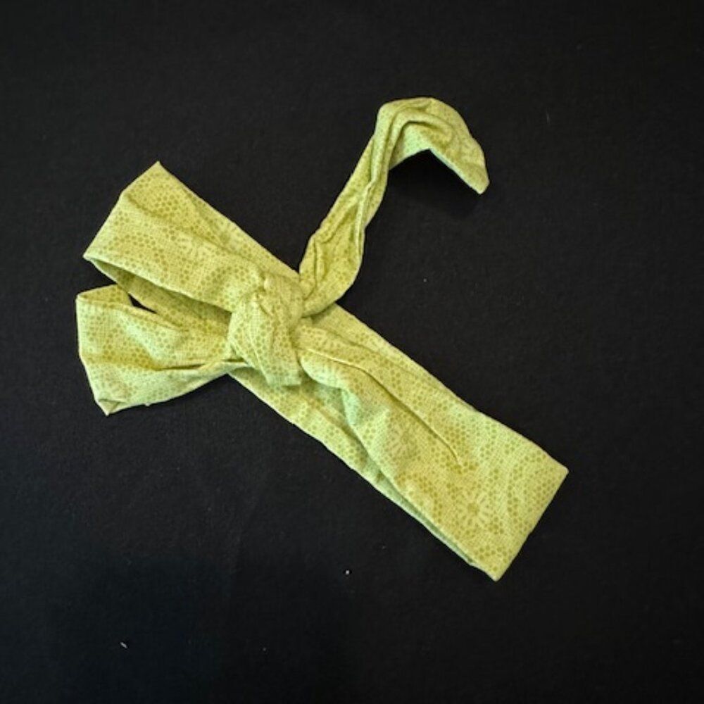 **** Mini Green Dots Knot Headband  HB1040    Handmade NWT Boutique